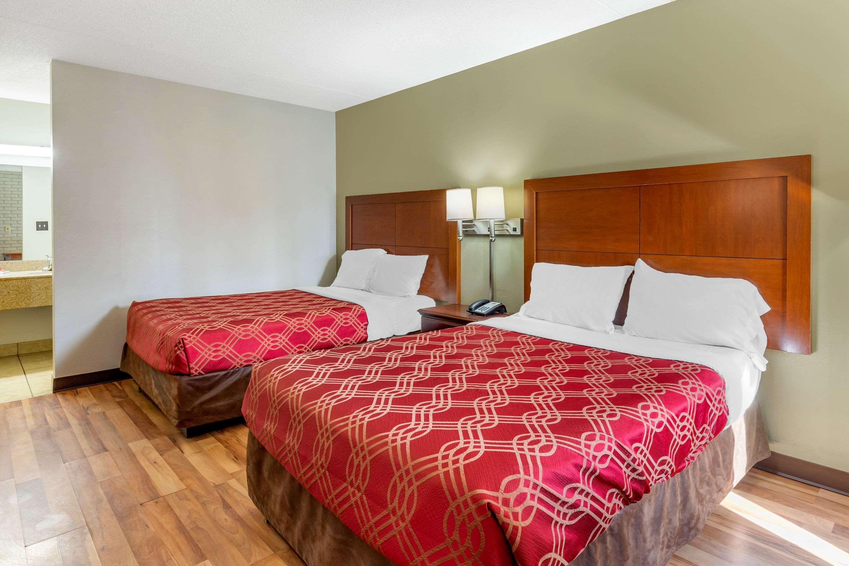 Econo Lodge Creedmoor Εξωτερικό φωτογραφία