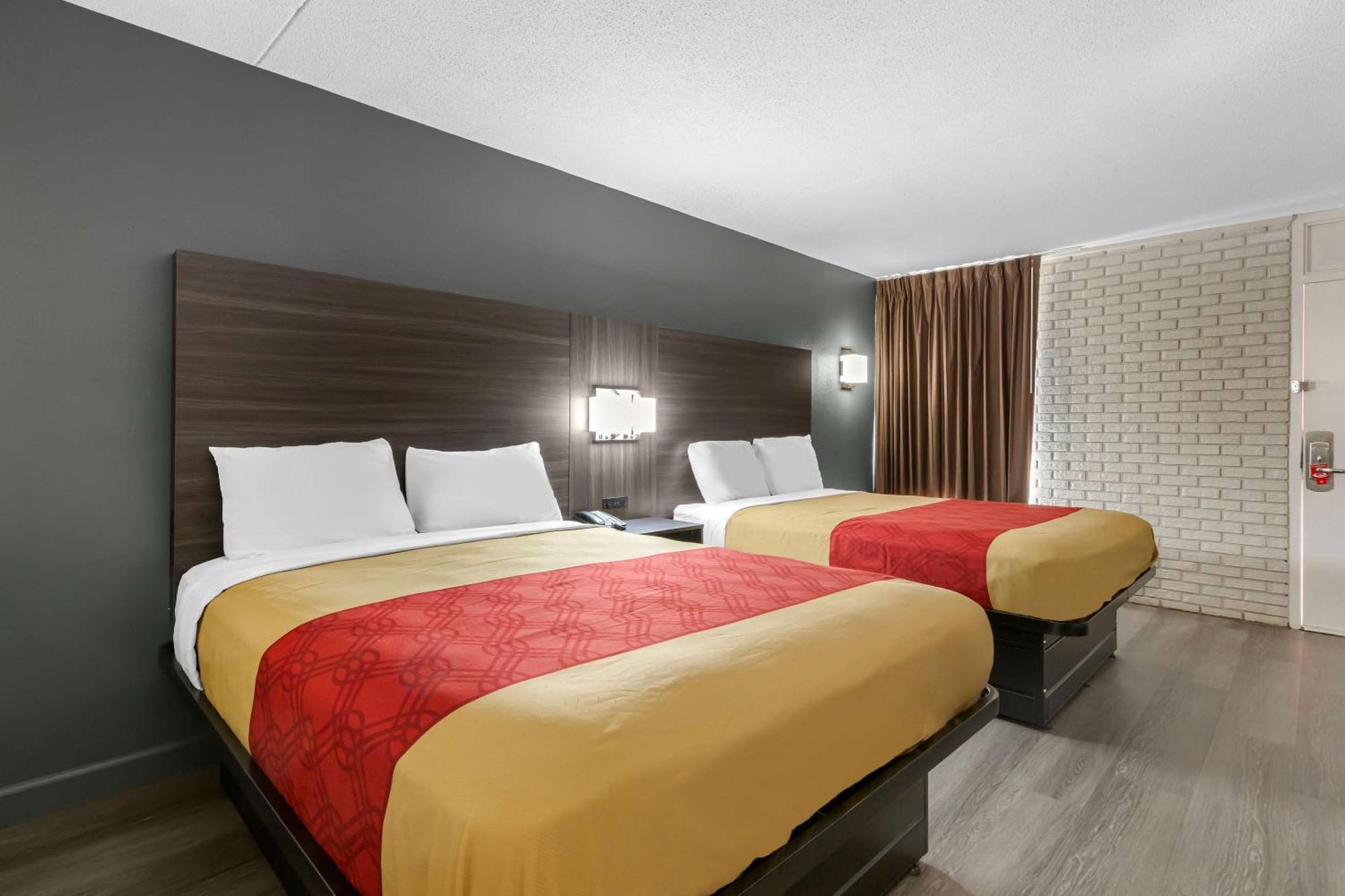 Econo Lodge Creedmoor Εξωτερικό φωτογραφία
